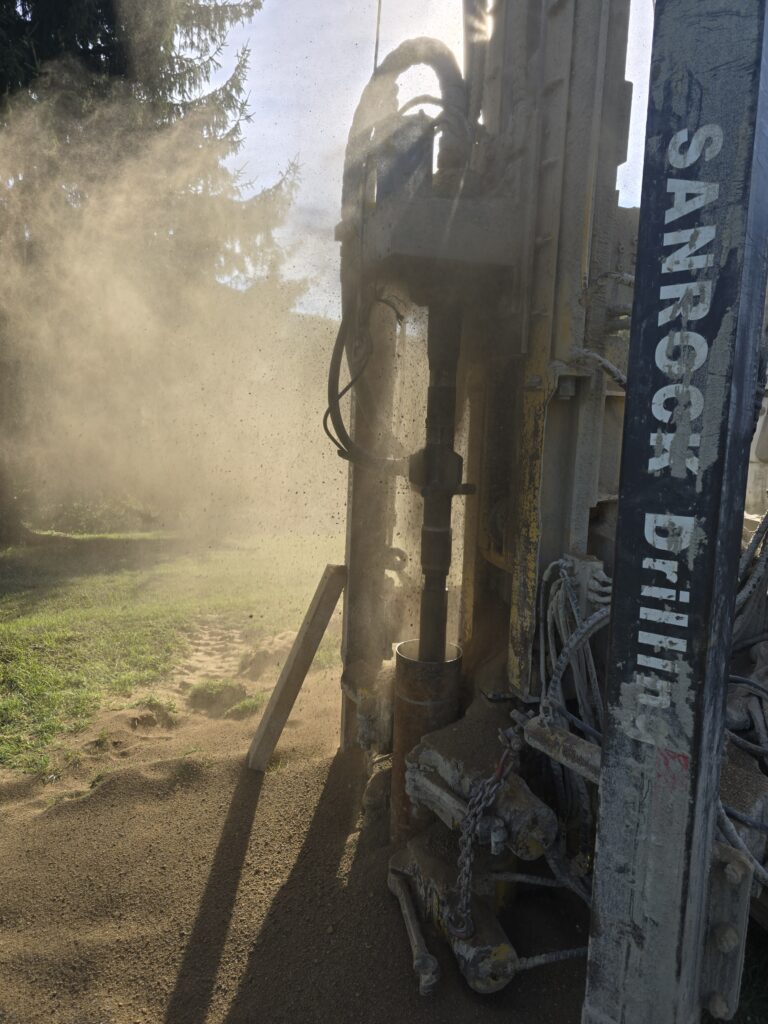 20251003 093443 768x1024